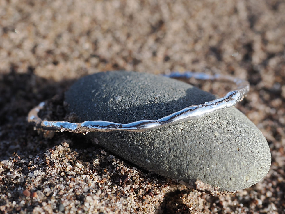 Thumbnail: Medium Molten silver bangle