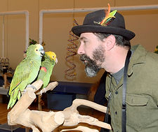13996916_web1_181019-AUB-parrot-expo-2-P-1024x860@2x.jpg