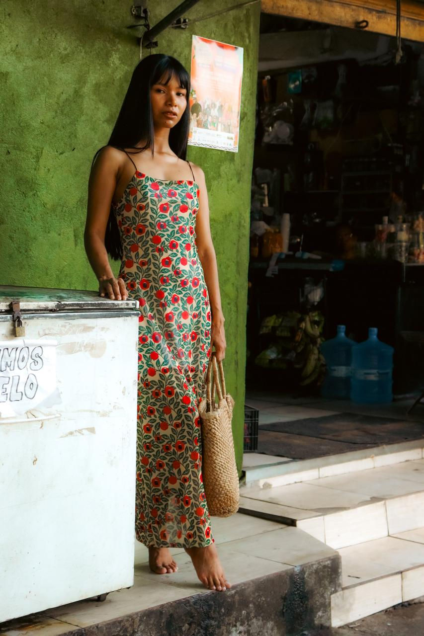 Miniatura: Vestido guaraná tule