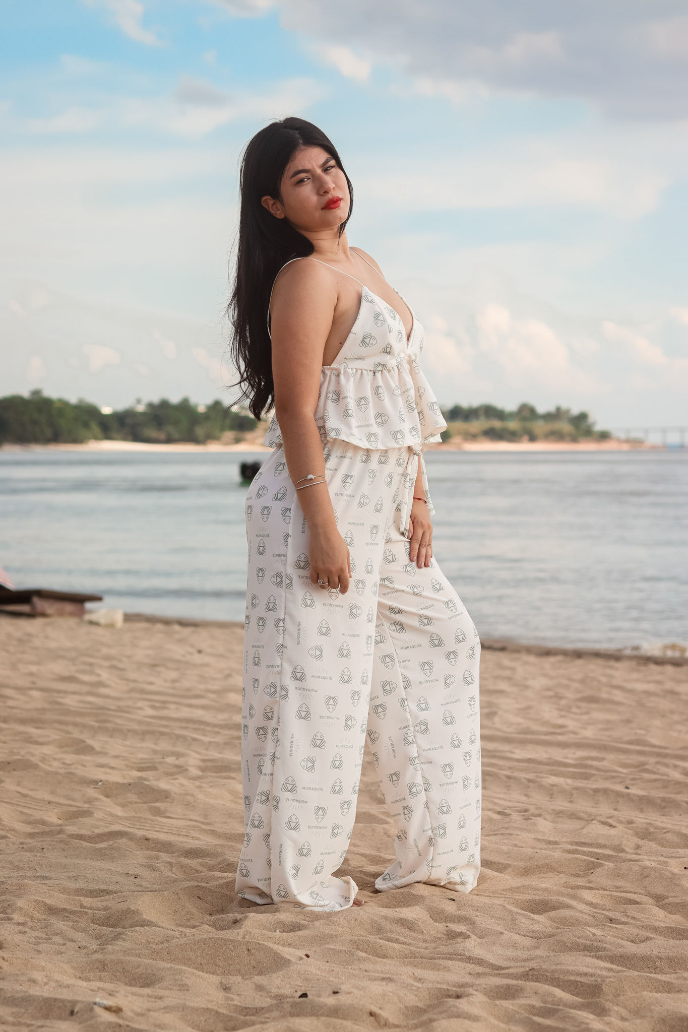 Calça pantalona muiraquitã