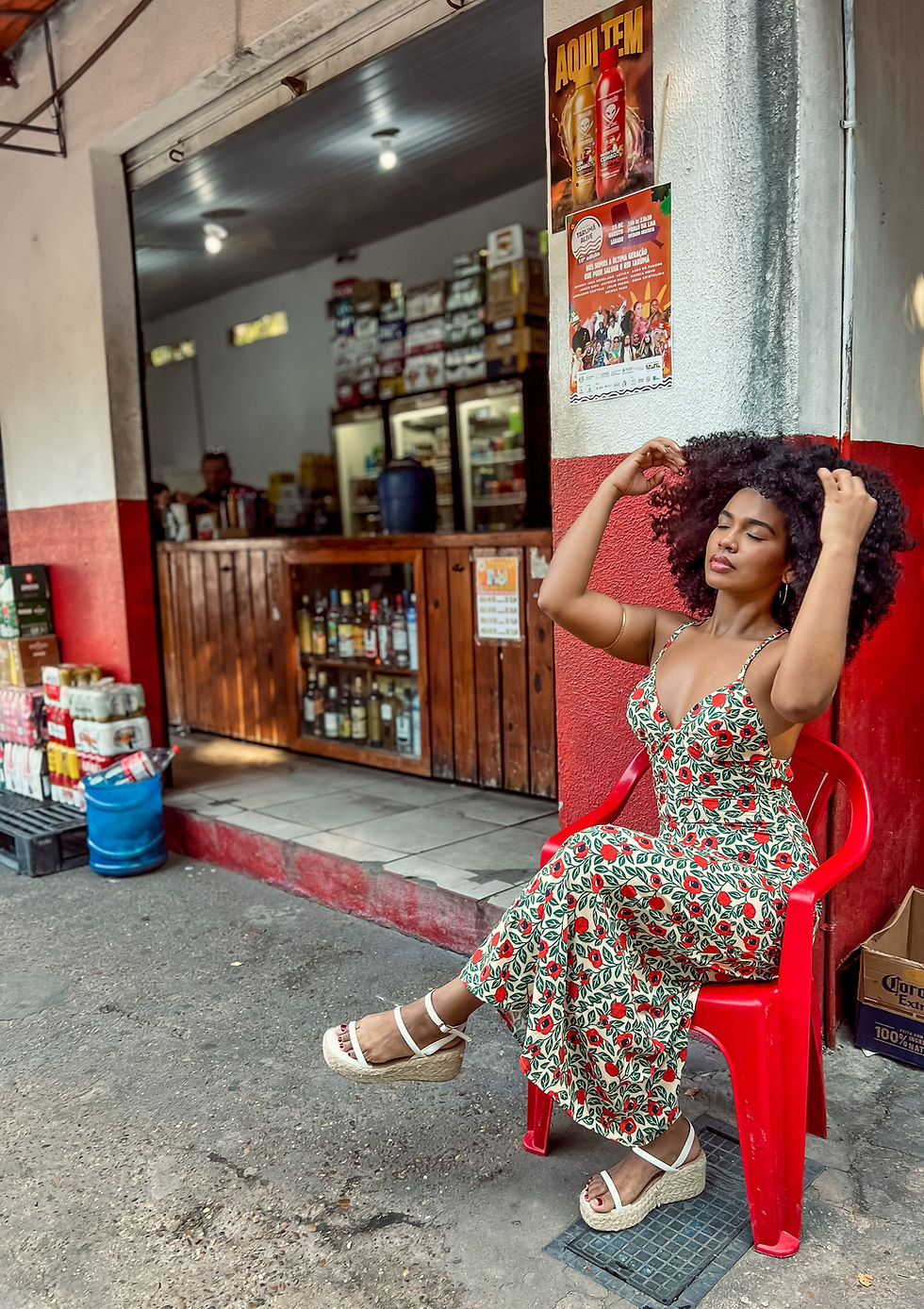 Thumbnail: V-neck dress, guaraná