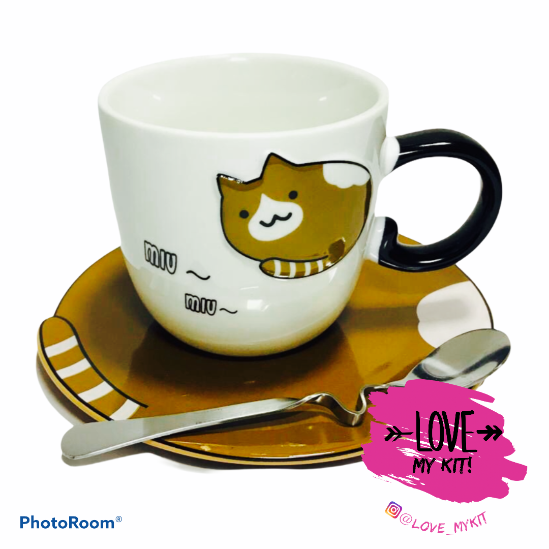 Taza con plato de gato