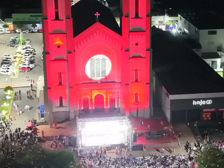 Luzes, emoção e milhares de pessoas marcaram a abertura do Santo Natal