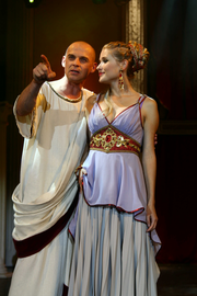 Tomáš Trapl_Muzikál Kleopatra_role_Octavian_2002