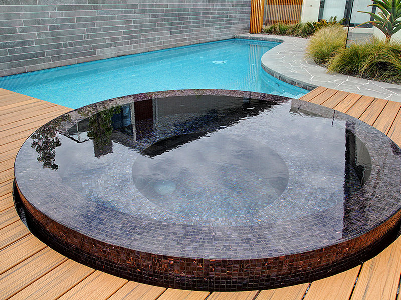 Concrete pool builder in Sanctuary Lakes, Melbourne