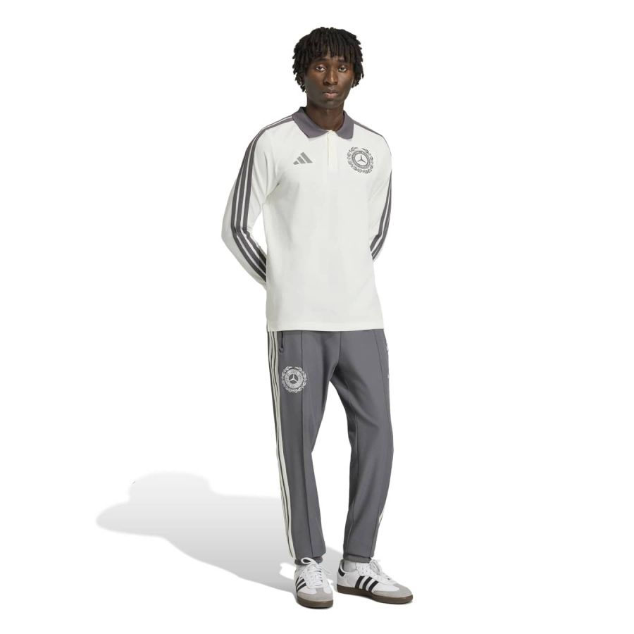 Miniature : polo manches longues Mercedes AMG Heritage blanc adidas porté debout