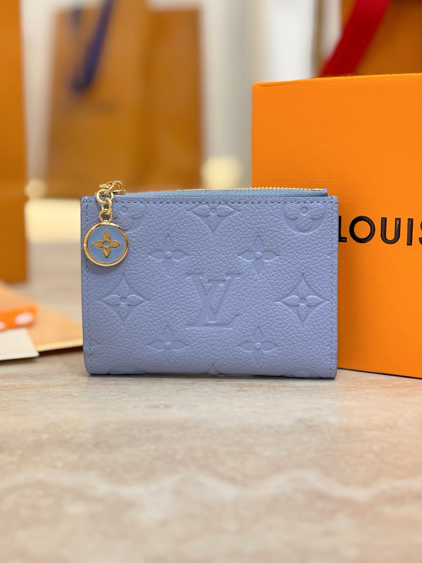 루이비통 리사 월릿 /앙프렝뜨 소재/#00198/핑크,라벤더