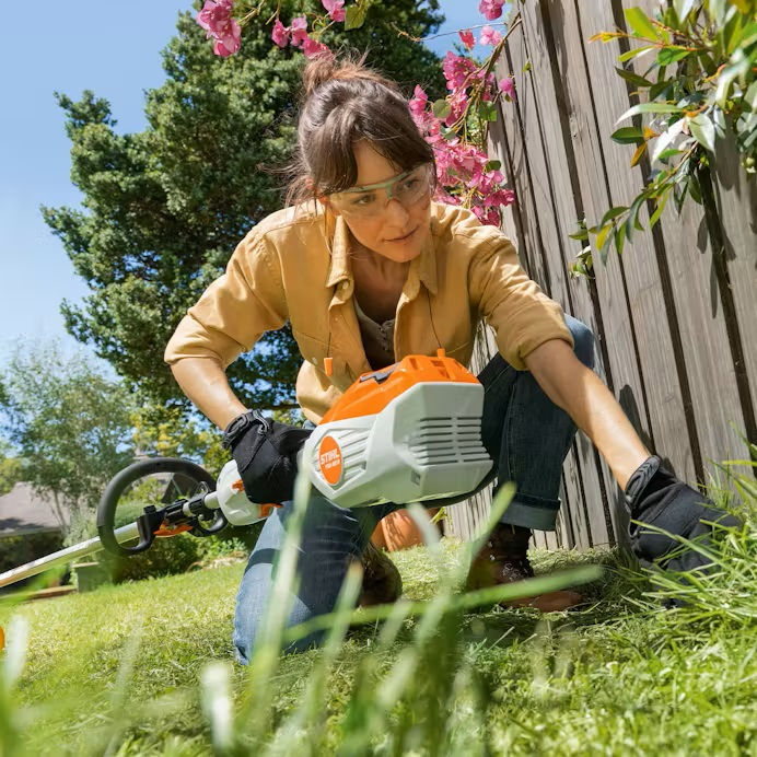 Thumbnail: STIHL FSA 80 R BatteryGrass Trimmer Kit