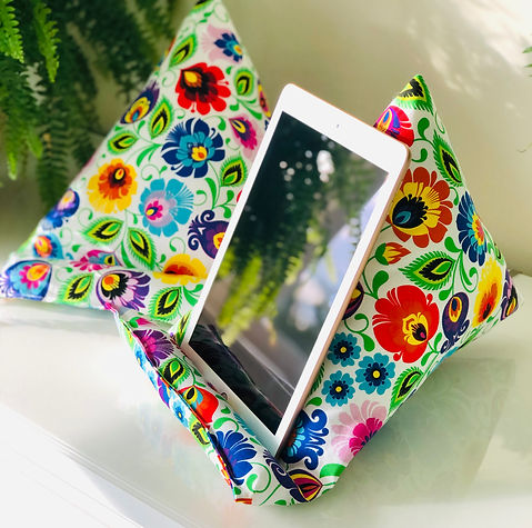 Tablet stands