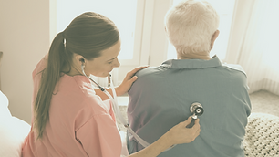 Home%2520Nurse%2520Examining%2520Patient