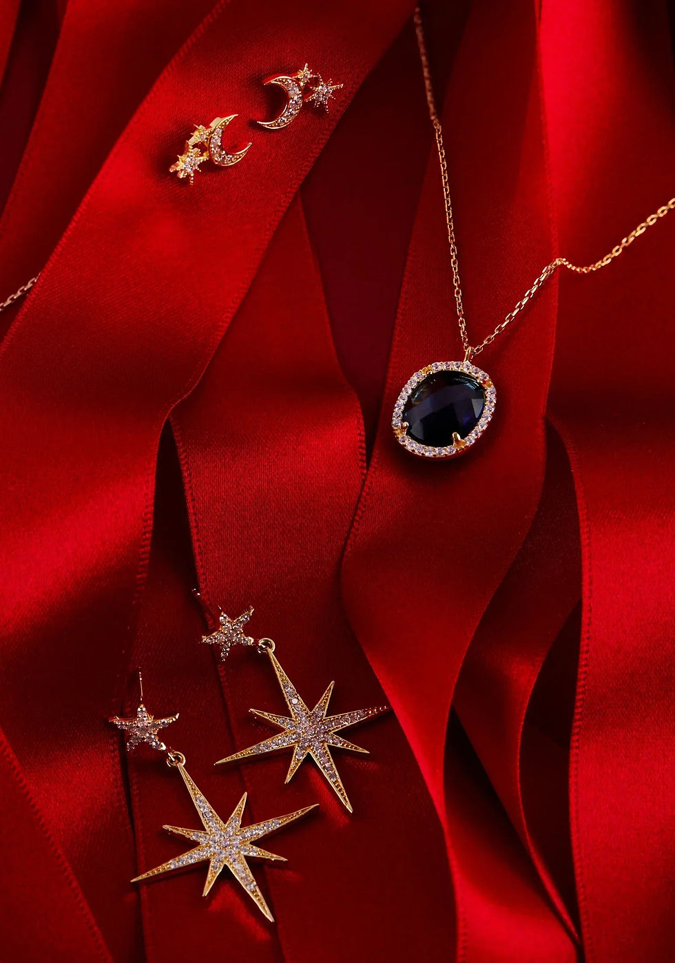 Thumbnail: Beatrice Oval Gemstone Pendant Necklace Rose Gold Pink Tourmaline