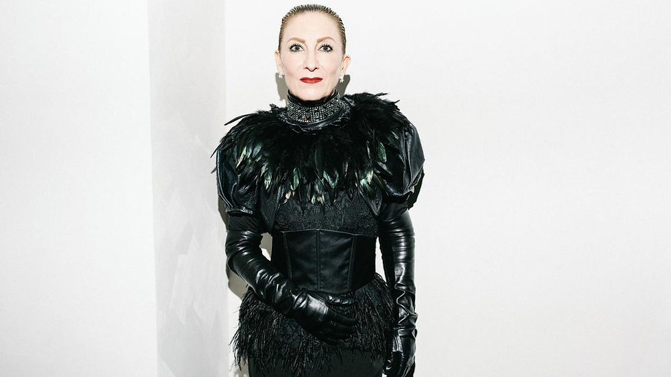 The Parlour Series: Dorothy Parker Pen