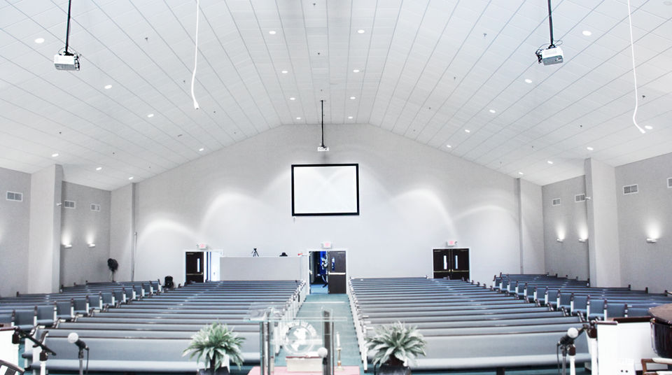 Atlanta house of worship TV projector and screen installation Atlanta Audio Video Runners TV Mounting TV Installation Projectors Screens TV Mount quote estimate 