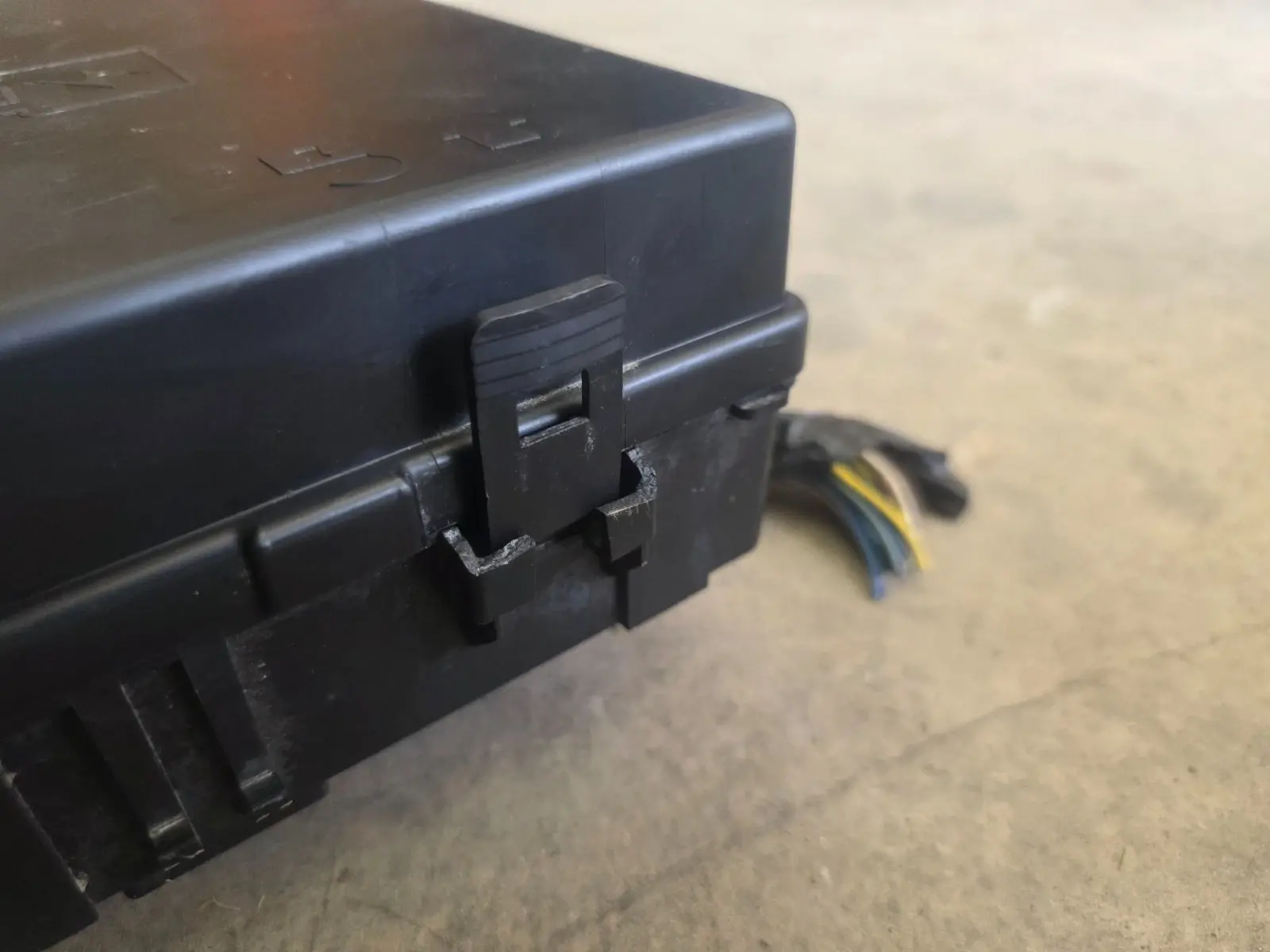 GM 22778077 - 2012 Chevrolet Express, 4.8 Fuse / Relay Box / Block PDM