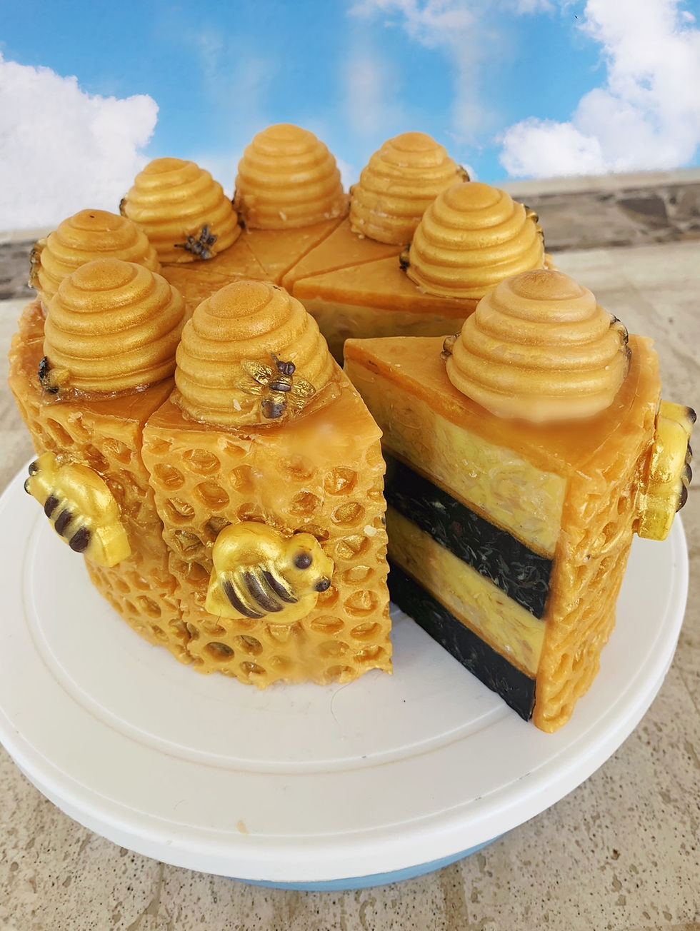 Thumbnail: HoneyBee Cake - Slice 