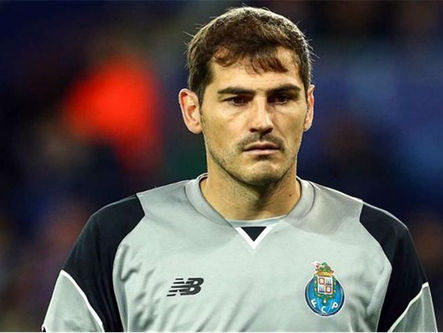 Iker Casillas iguala recorde do futebol espanhol