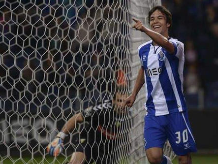 Óliver ficou "apaixonado pela grandeza" do FC Porto