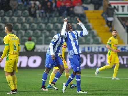 Crise, calvário mas também más arbitragens, diz FC Porto