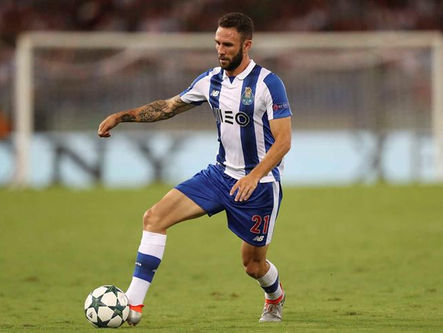 Layún e as diferenças entre este FC Porto e o da época passada
