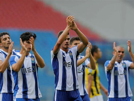 FC Porto defronta Roma no play-off da Champions