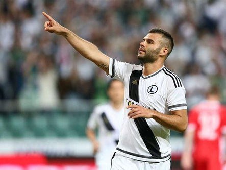 Italianos dão Nikolic como hipótese para o ataque do FC Porto