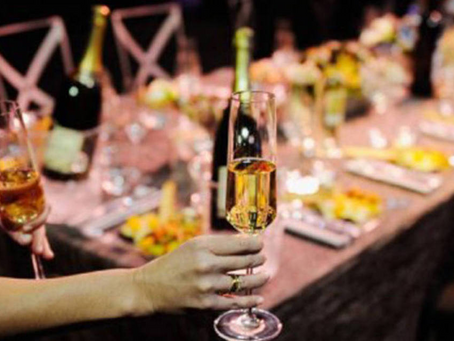 Três mulheres e um esplêndido “erro”: Da fermentação do hidromel até o champanhe