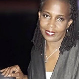 lenier davis_edited.jpg