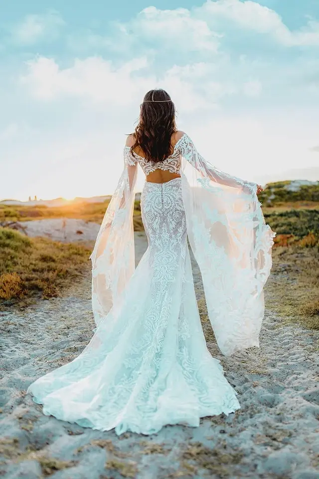 Thumbnail: All Who Wander (Essense) KENZO with long Sleeve Size 12 Ivory/Hazelnut New!