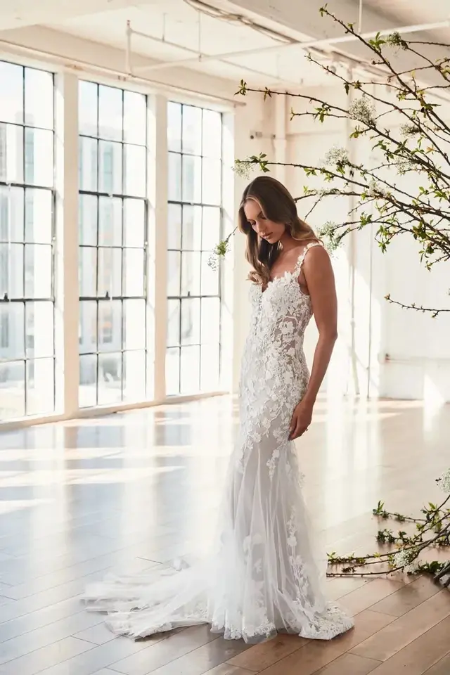 Madi Lane MARGO Ivory/Sand Size 14 NEW!