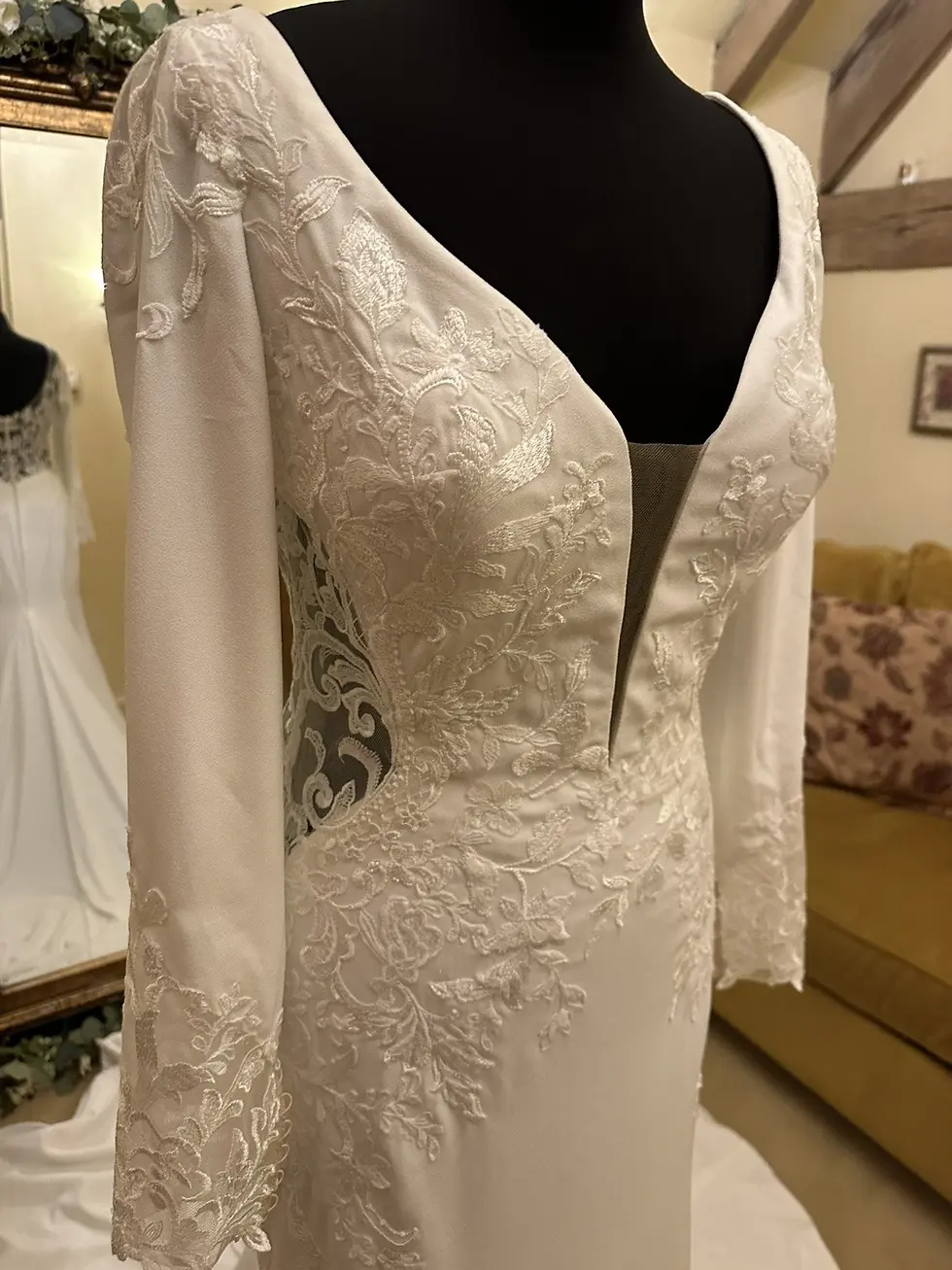 Thumbnail: Ellis Bridals OLIVIA Size 12 Ivory NEW!