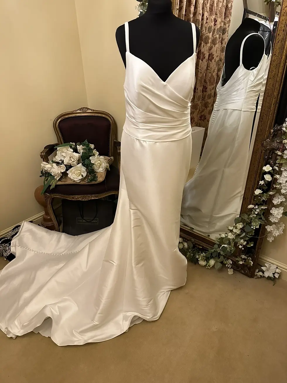 Thumbnail: Maggie Sottero FOSTER Size 16 Ivory NEW!