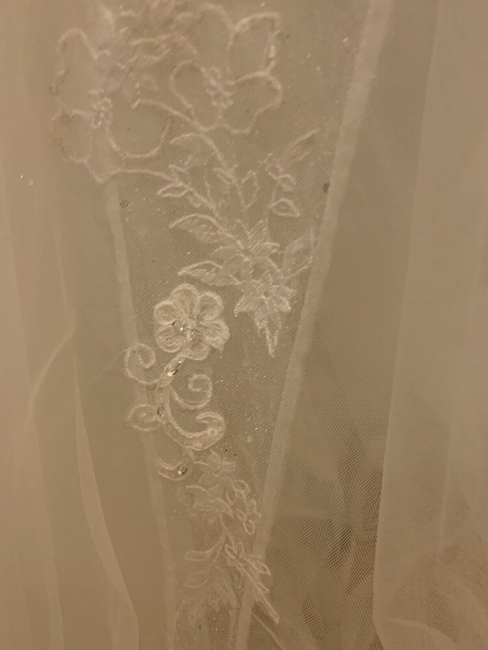 Thumbnail: Enzoani NEVAN Size 14 IVORY ONLY NO SLEEVES