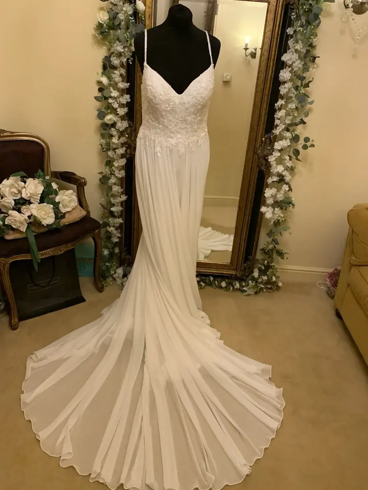 Thumbnail: Allure R3808 Size 16 Ivory/Nude NEW!