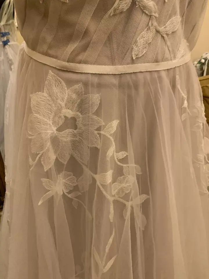 Thumbnail: Willowby Watters EMILENE Size 24 Ivory/Daybreak (nude) NEW!