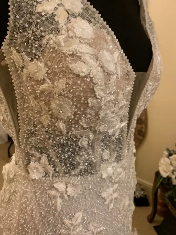 Thumbnail: Badgley Mischka FONTINA Ivory/Nude