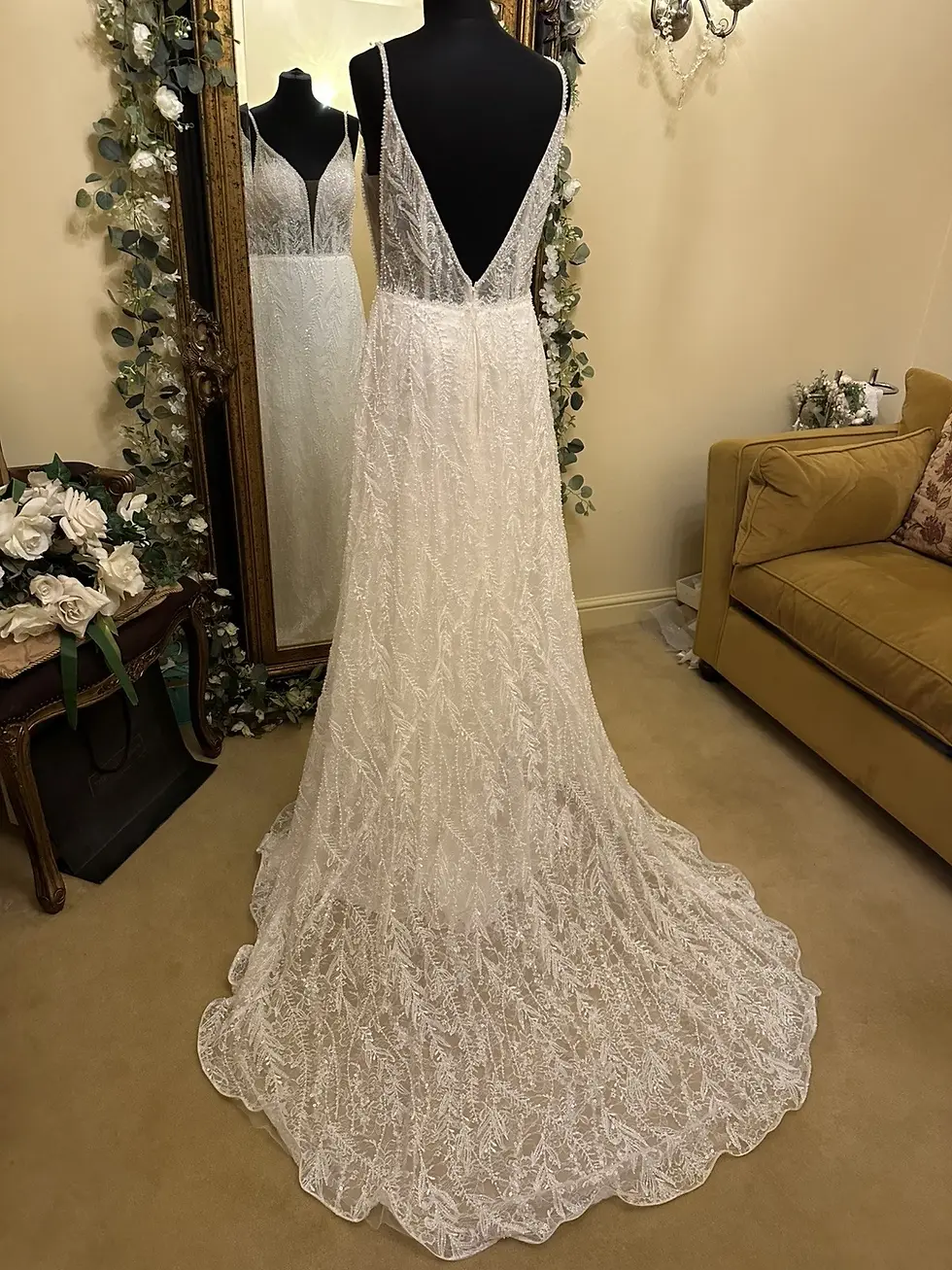 Thumbnail: All Who Wander WILLOW Size 14 Ivory