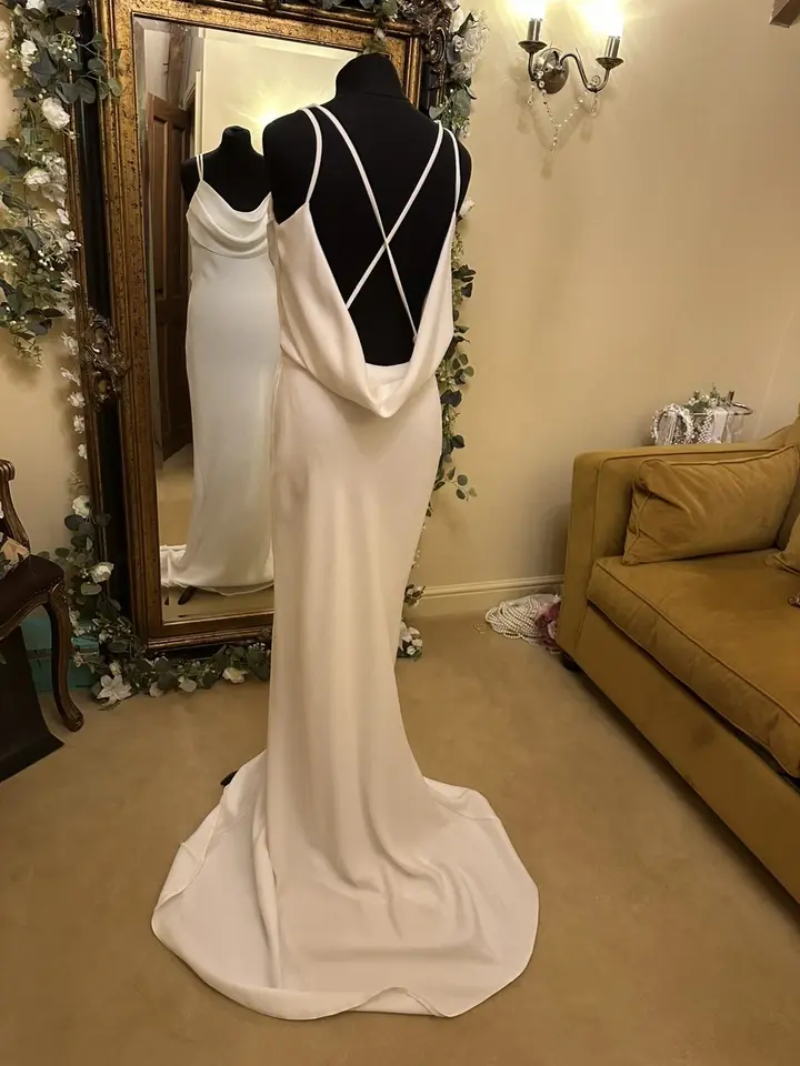 Thumbnail: Mia Lavi ROMA Size 10/12 Ivory NEW!