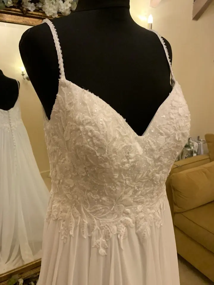 Thumbnail: Allure R3808 Size 16 Ivory/Nude NEW!