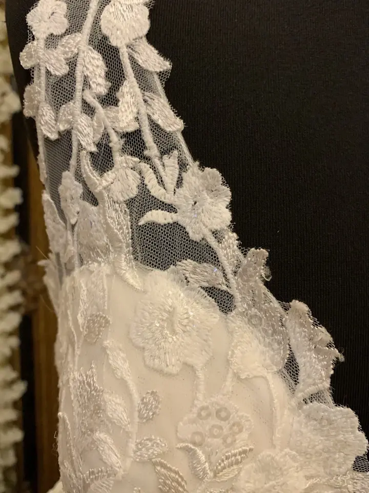 Thumbnail: Allure R3625 Ivory Size 16 NEW!