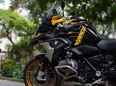 BMW.jpeg