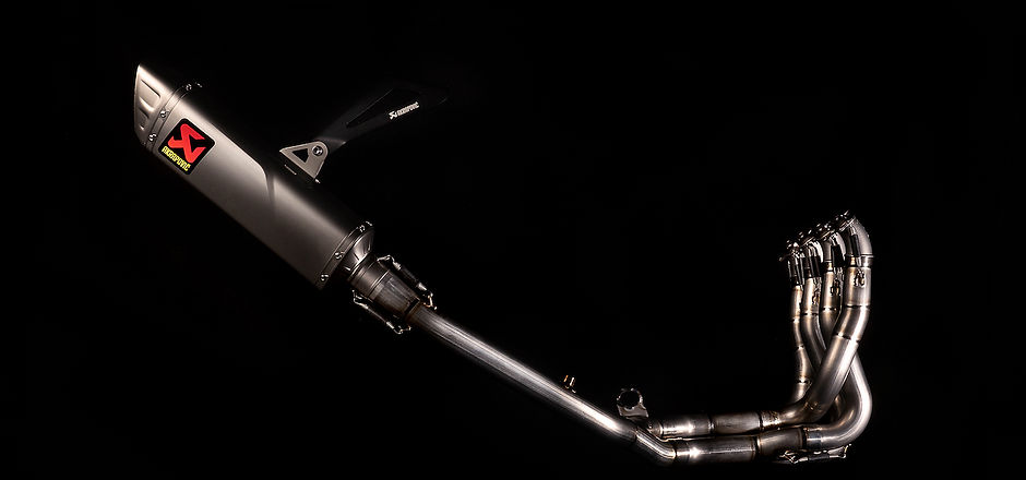 akrapovic-titanium-race-exhaust-honda-cb