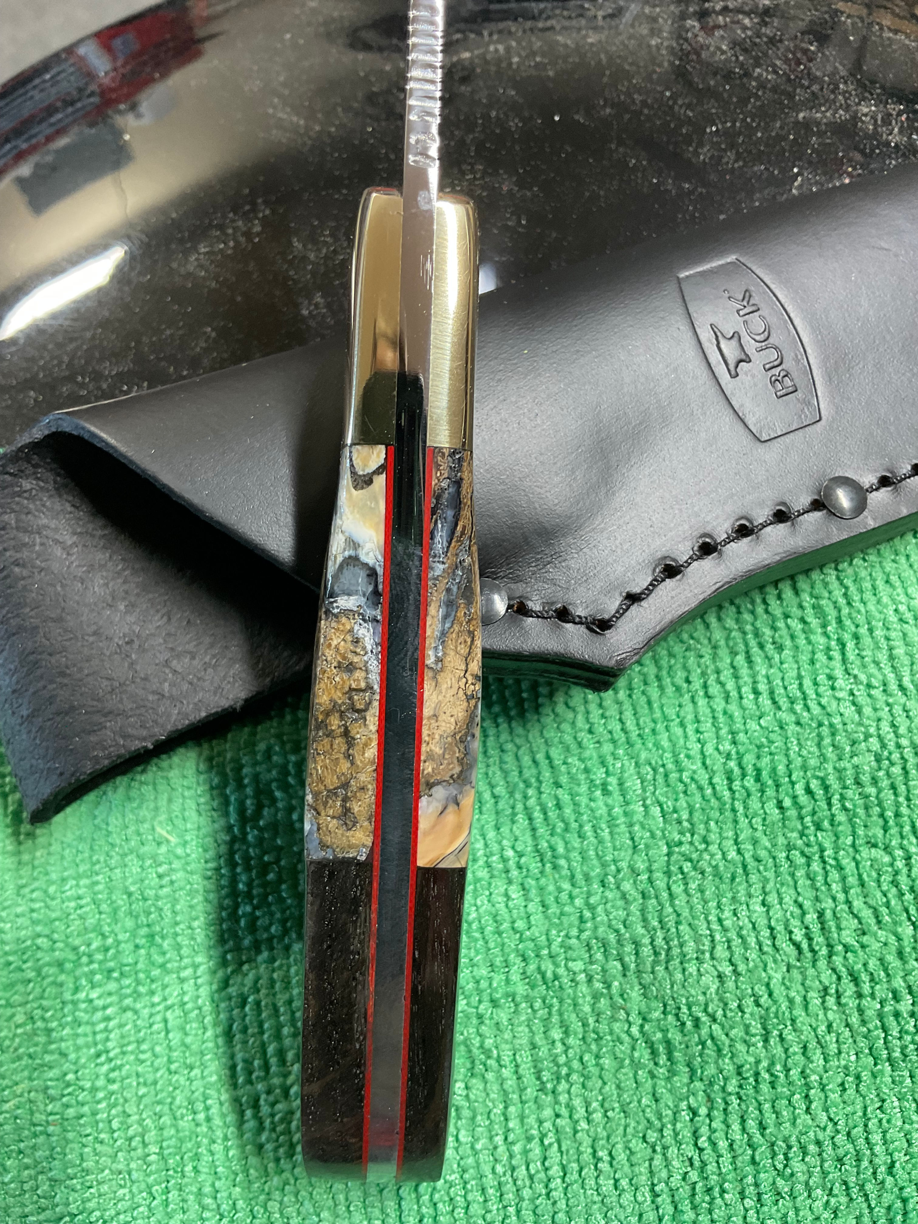Buck 113 Custom, Red G10 Liner, Bog Oak, Mammoth Molar jibbing