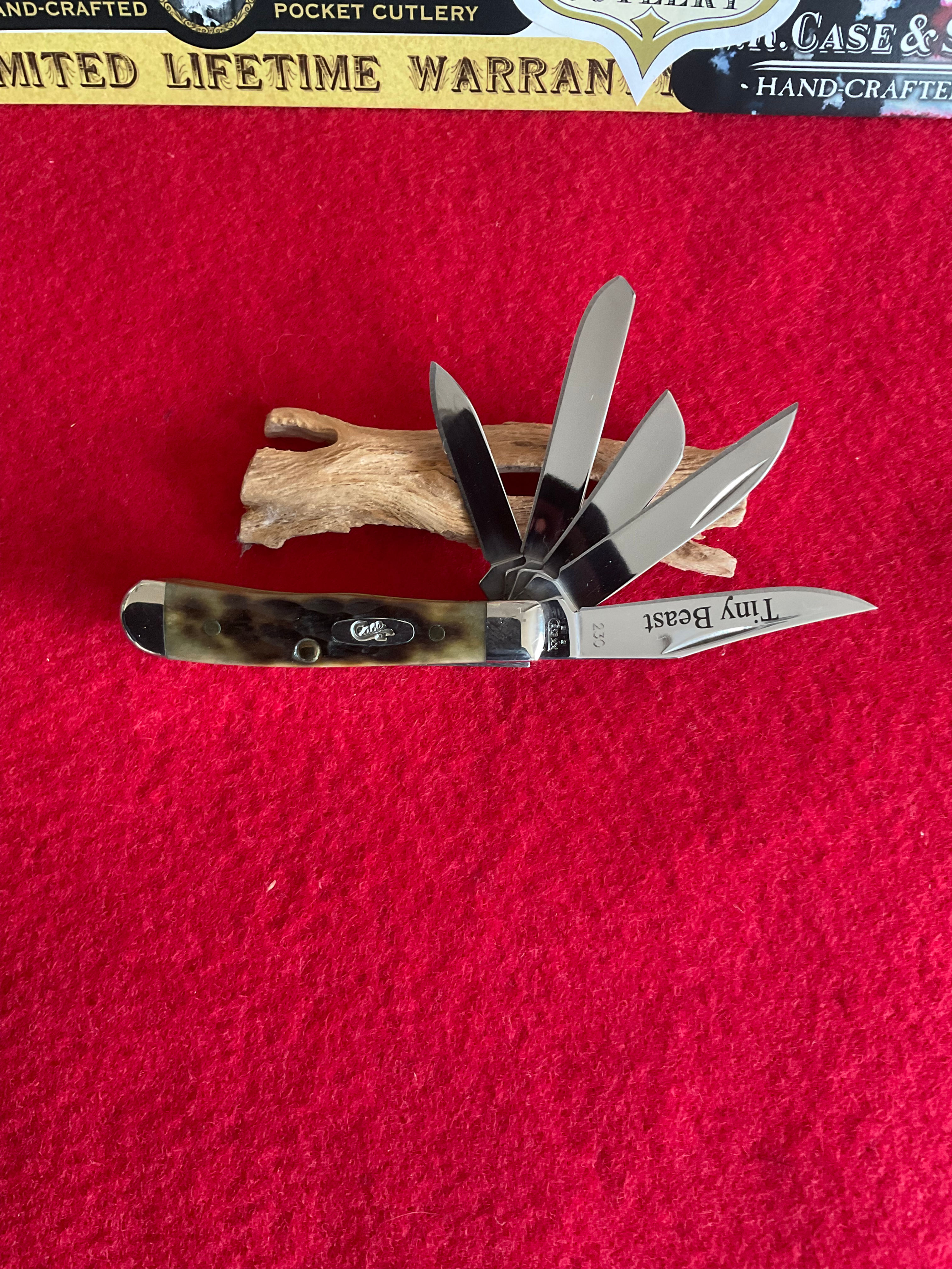 Case Green Bone Jigged Tiny Beast  SN#230