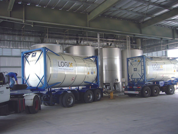 Tanque sobre araña 4.jpg