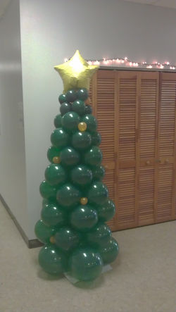 balloon decor christmas
