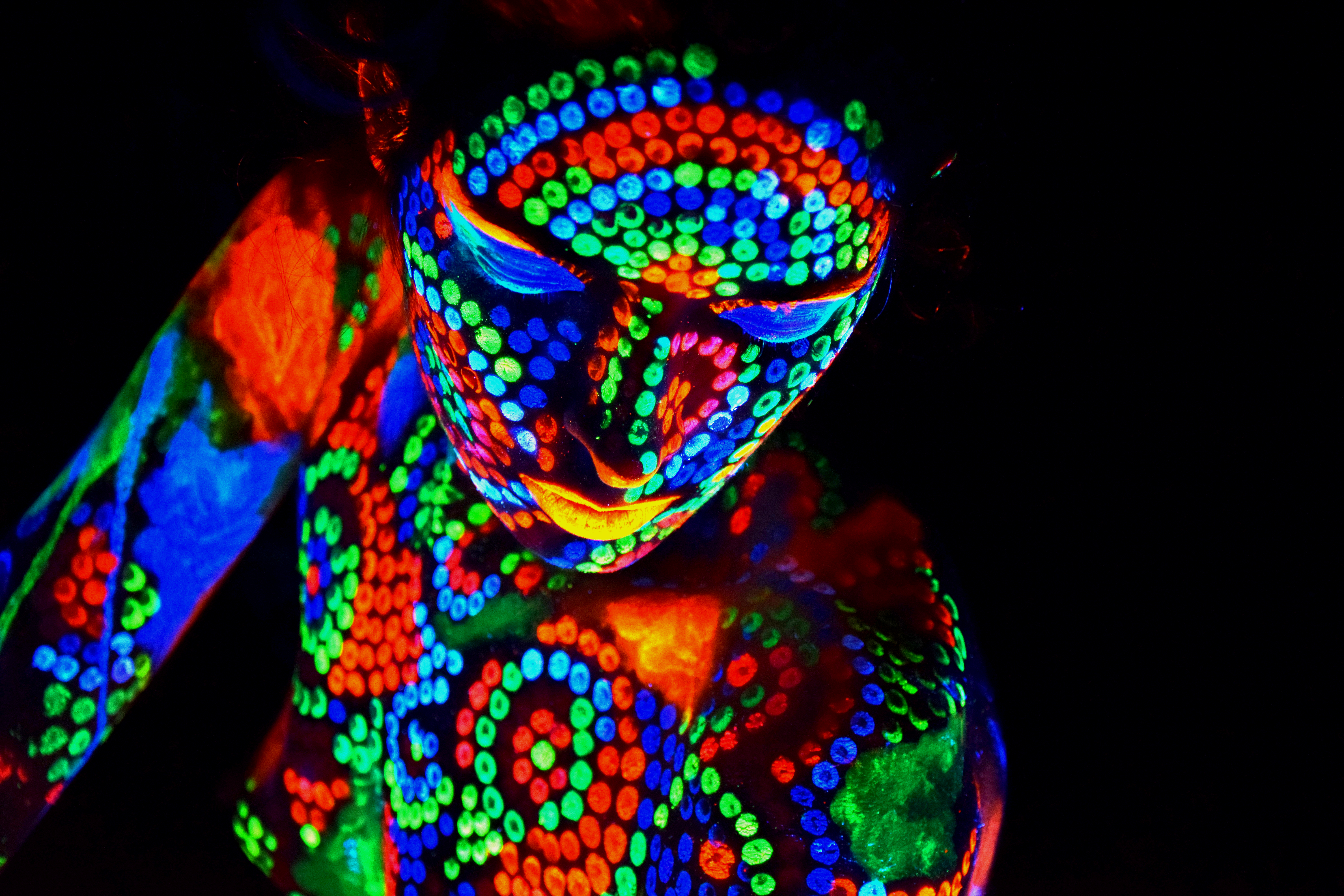 Glow in the dark, Paris, Nov 2016