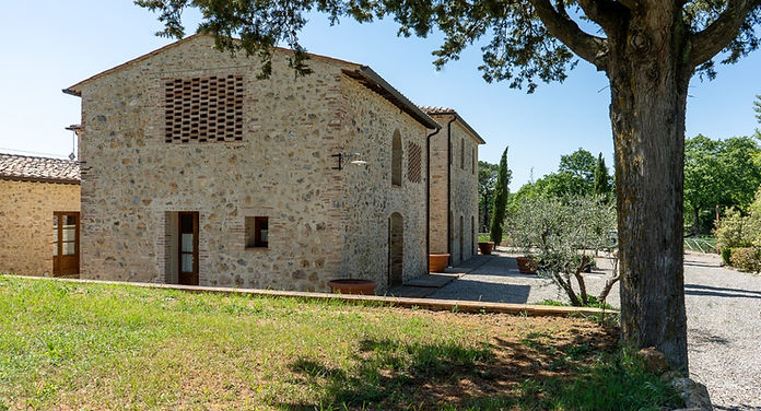 VISTA STRUTTURA BORGO PIAN DI SALA SAN GIMIGNANO SIENA TOSCANA