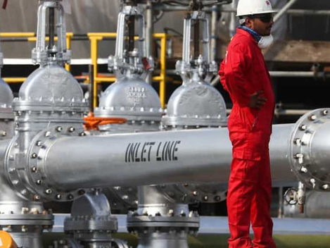 RIFAN FINANCINDO - Harga Minyak Naik karena Pasokan dan Dampak Omicron Terbatas