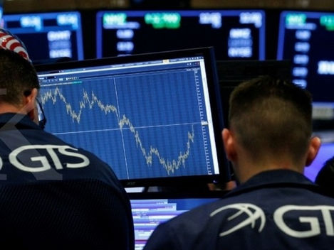 PT. RIFAN FINANCINDO BERJANGKA - Jelang rilis laporan keuangan, Wall Street diselimuti dampak perang