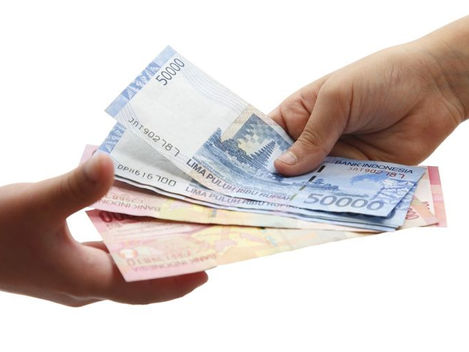 RIFAN FINANCINDO - Dampak Pandemi Covid-19, Pemerintah Akui Daya Beli Masyarakat Melemah